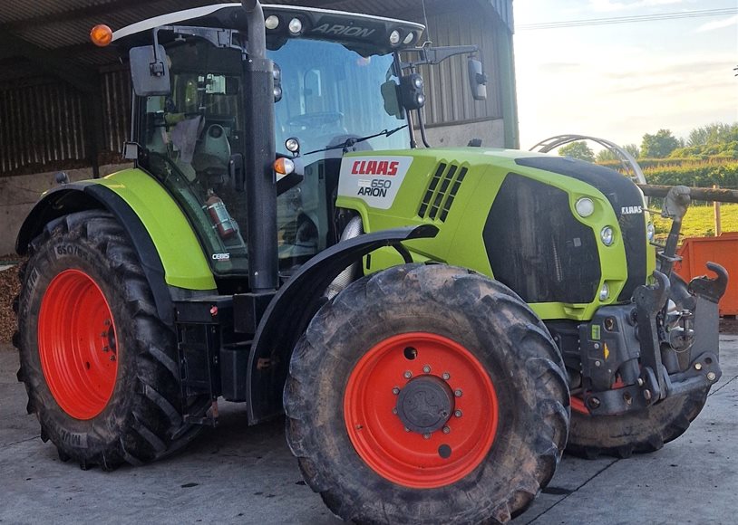 Claas ARION 650 Tractor