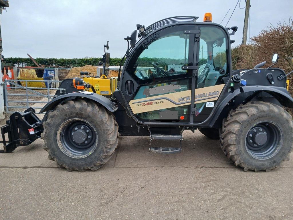 New Holland TH7.42 ELITE