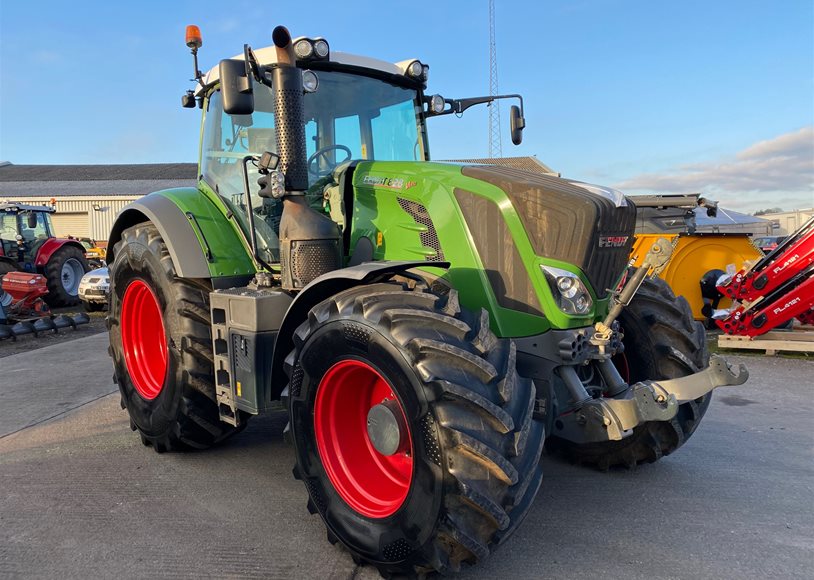 Fendt 828 S4 Tractor