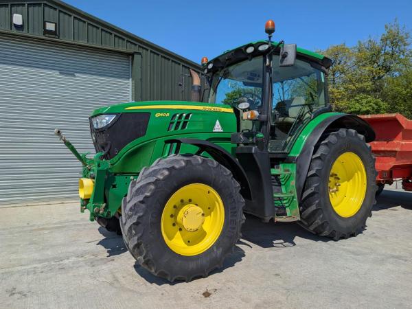 JOHN DEERE 6140R