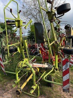 Claas Volto 670 Tedder