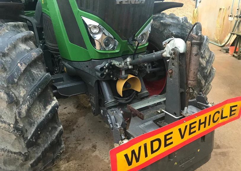 Fendt 828 Tractor