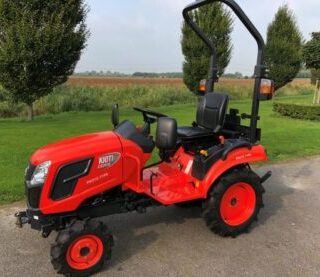 Kioti CS2520 with Mid-Mounted Mower