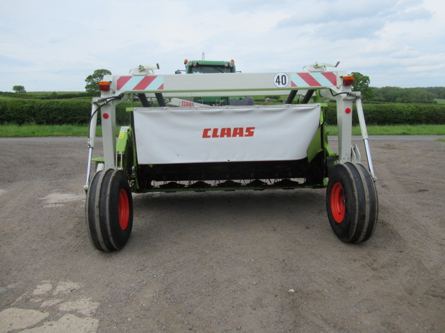 Claas Disco 3050TC trailed mower conditioner