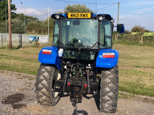 NEW HOLLAND T4.55 TRACTOR