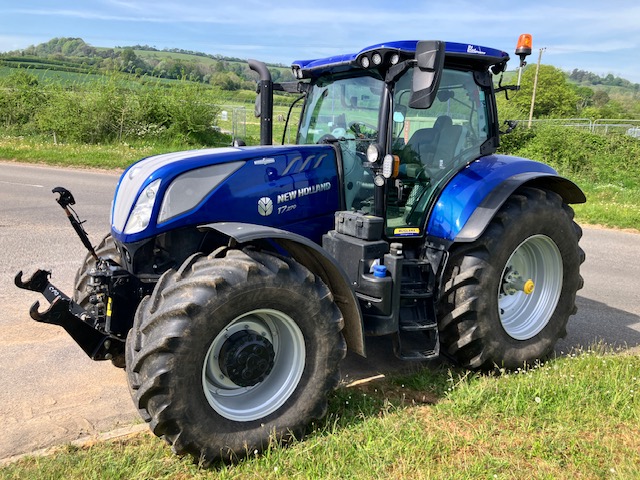 NEW HOLLAND T7.270 AC NEW TRACTOR