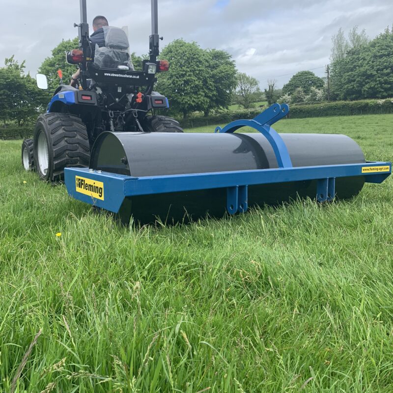 Fleming 6’6in x 24in Water Filled Flat Roll