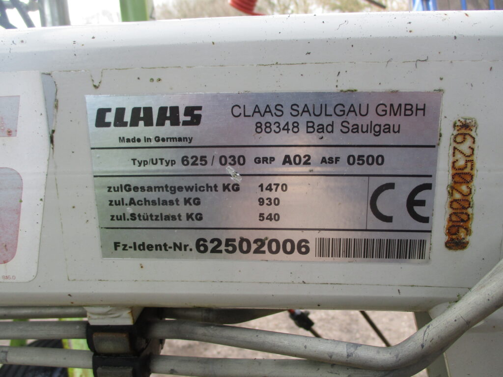 8 ROTOR TEDDER