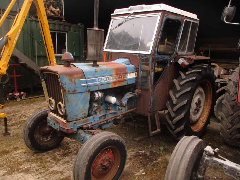 FORD 4600