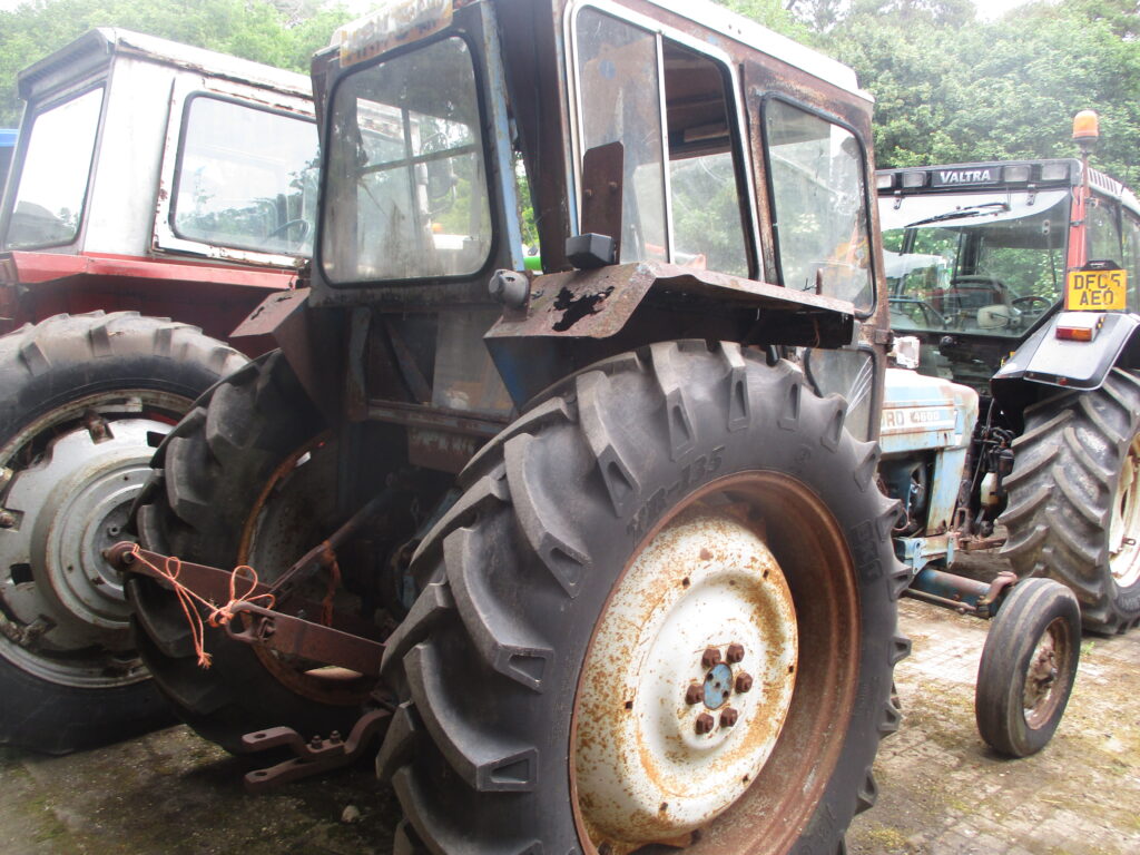 FORD 4600