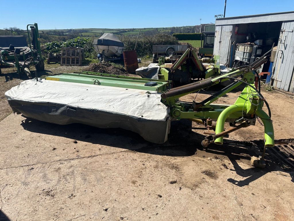 Used Claas Disco 3050c Plus mower conditioner