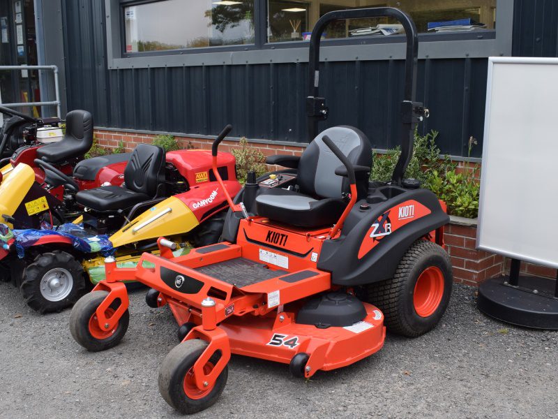 Kioti ZXR54 Zero Turn Mower with 54″ Deck