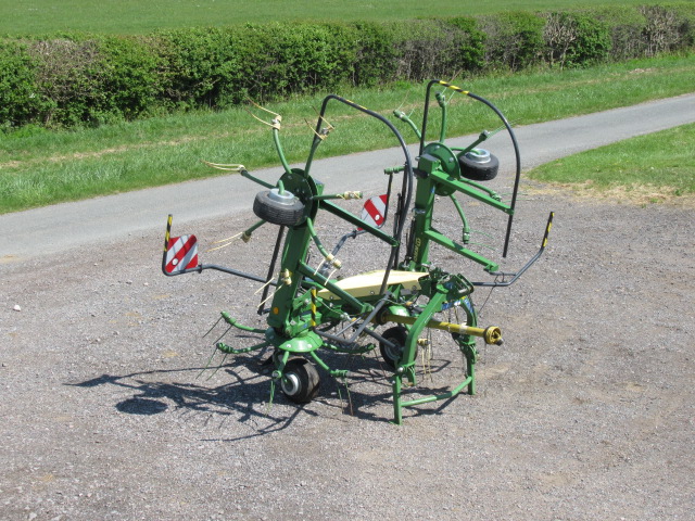 Krone Vendro 560 tedder