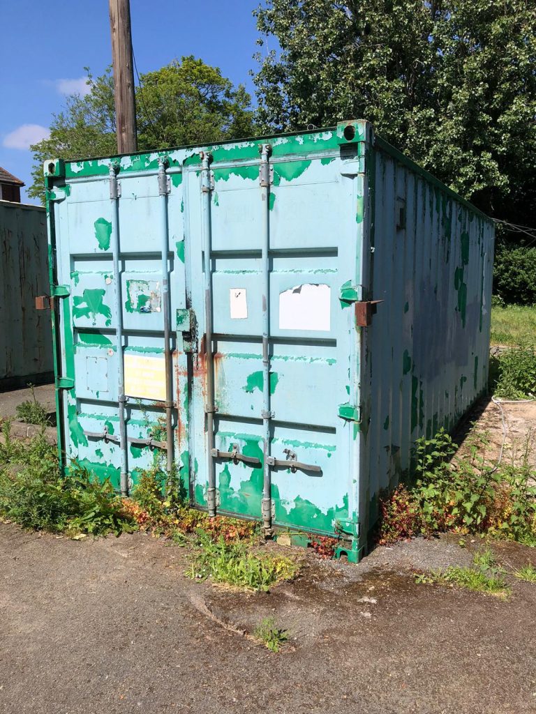 Shipping container