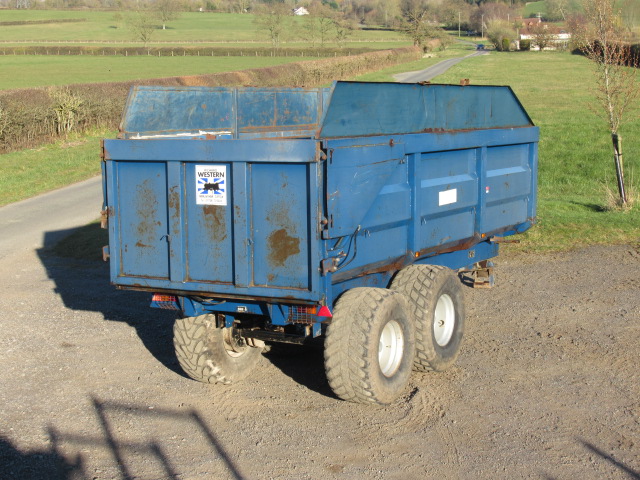 Richard Western SF14HS grain trailer