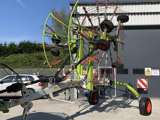 CLAAS LINER 2700