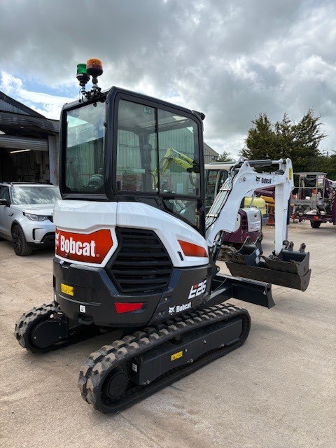 BOBCAT E 26