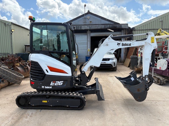 BOBCAT E 26