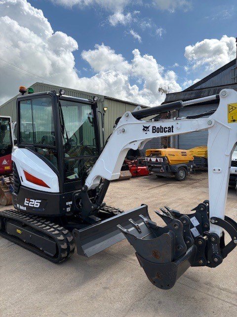BOBCAT E 26