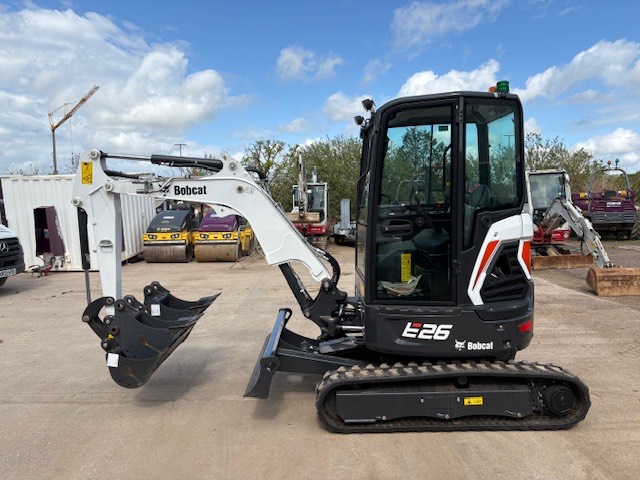 BOBCAT E 26