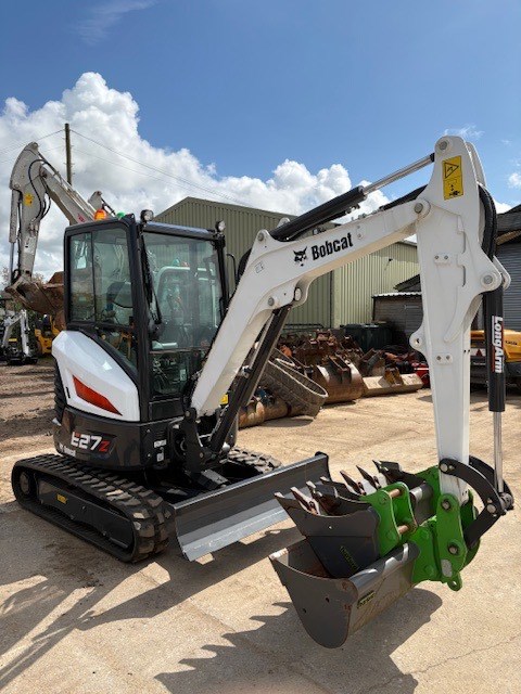 BOBCAT E 27 Z