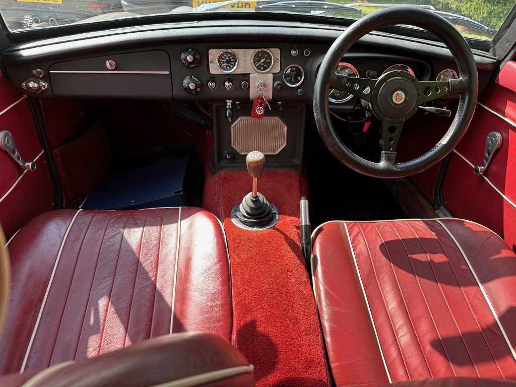 1968 MGC GT Restored to Fast Road Specification