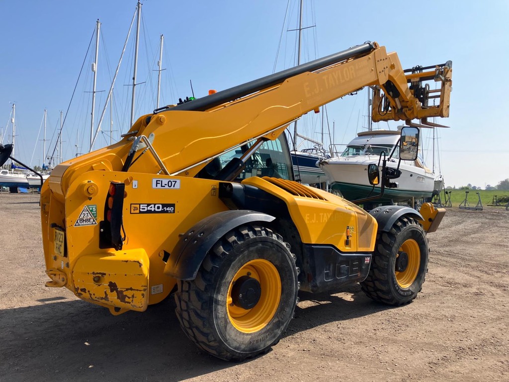 JCB 540-140