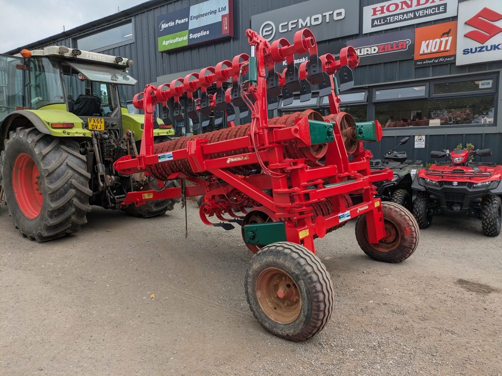 Kverneland 6m Cambridge Roller