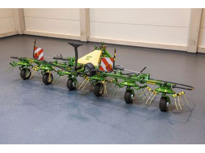 KRONE VENDRO 560 4 ROTOR TEDDER