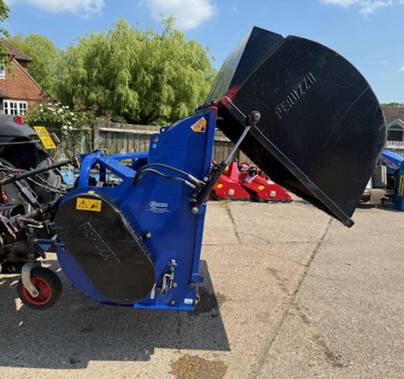 Ryetec Panther 1600 Flail Collector