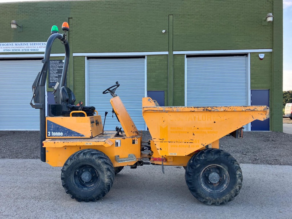 THWAITES 3000 3T