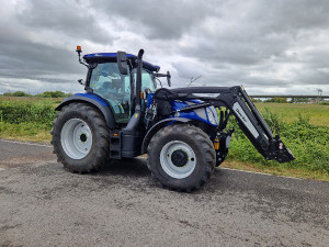 NEW HOLLAND T6.180AC & OADER