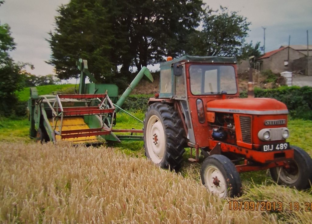 Aktiv trailed combine