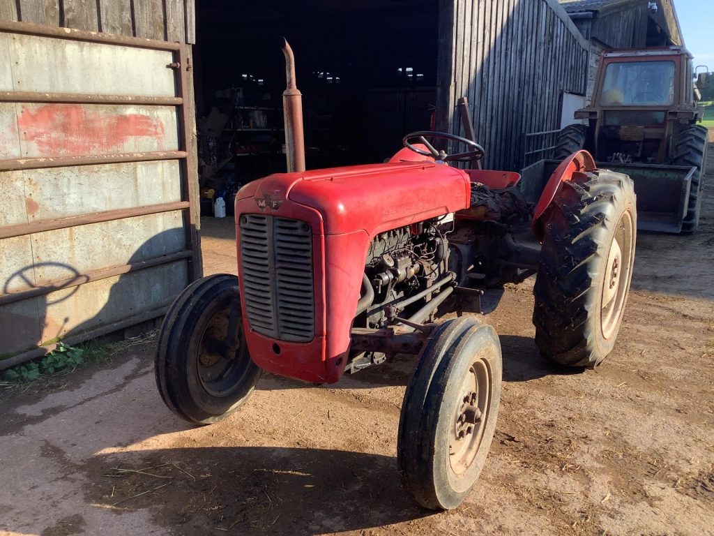 MF 4 cylinder 35
