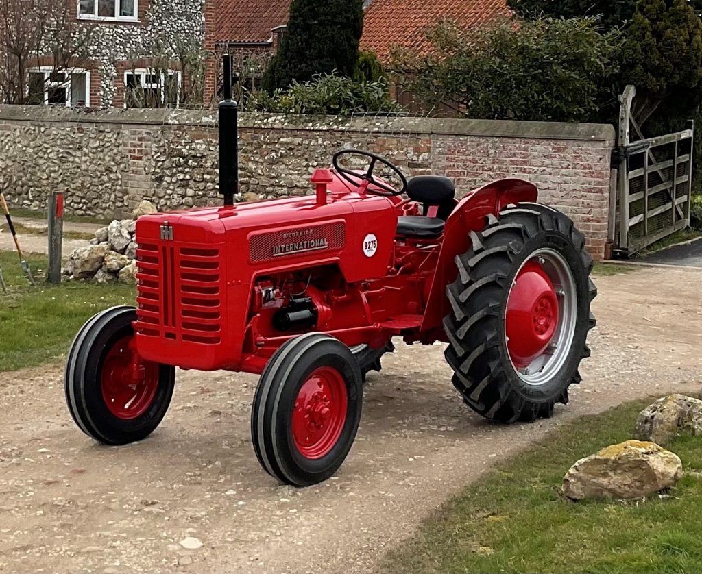 International Harvester B275
