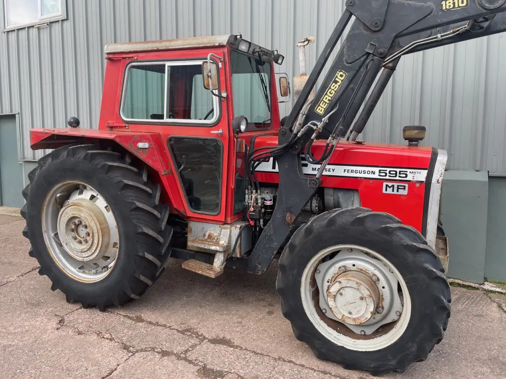 Massey Ferguson 595 MKII, 1981, 8,933 hours
