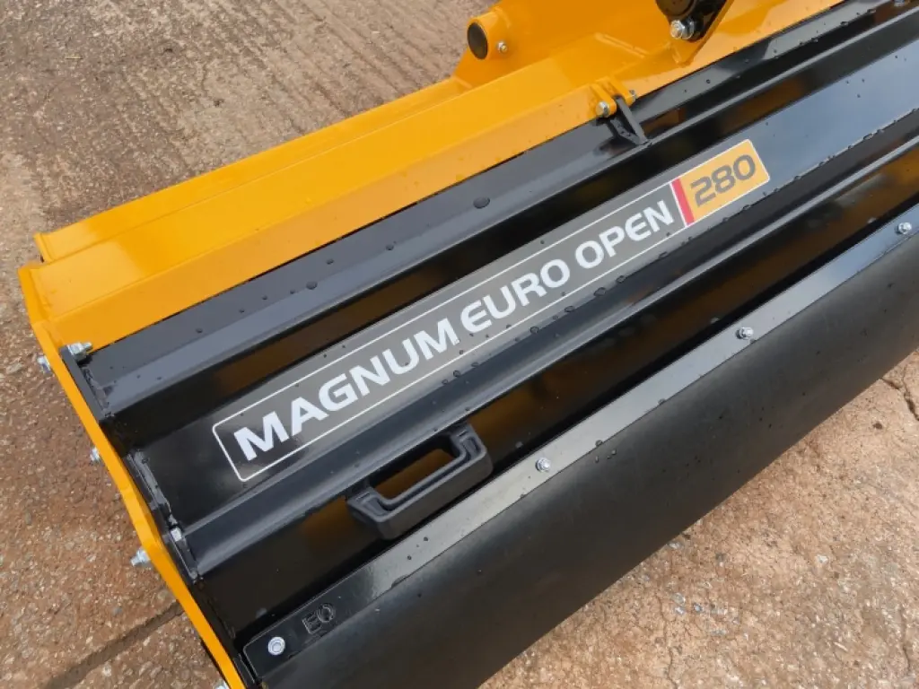 McConnel Magnum Euro Open 280 flail topper, NEW