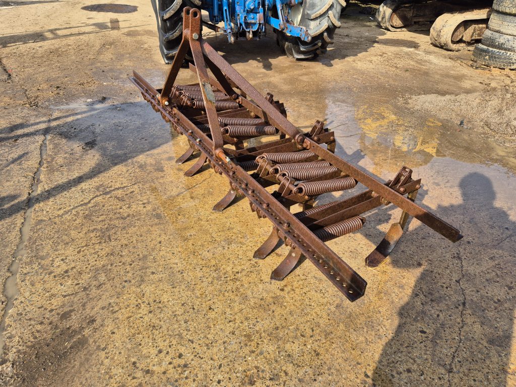 Spring Tyne Cultivator