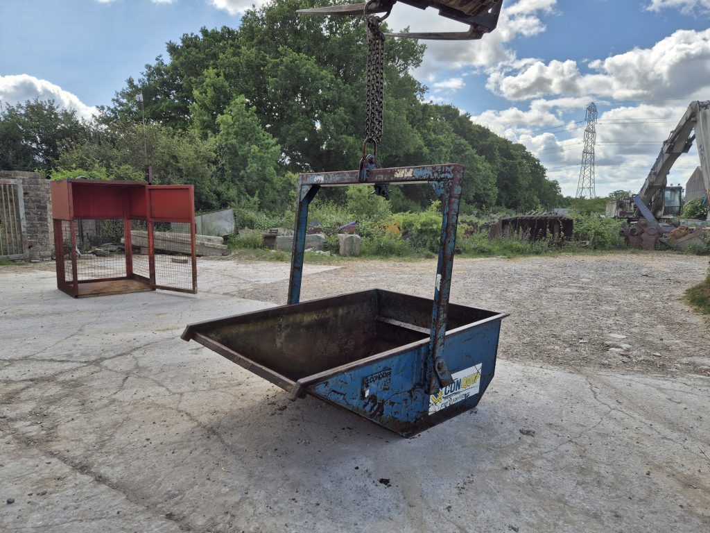 1000 Litre Conquip Boat Skip