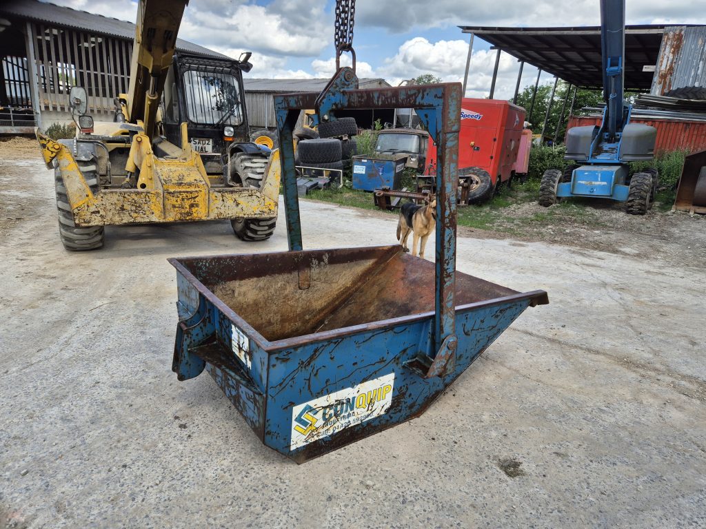 1000 Litre Conquip Boat Skip