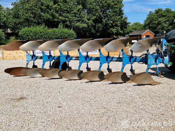 2013 Lemken Jewel 8 7 furrow Plough