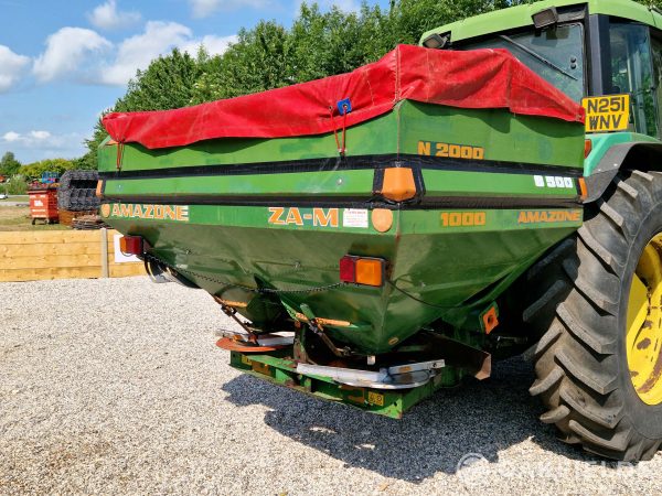 Amazone ZA-M Twin Disc Fertiliser Spreader