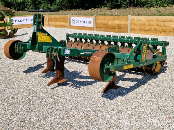 2007 Cousins 2.75m 3 leg V Form Subsoiler