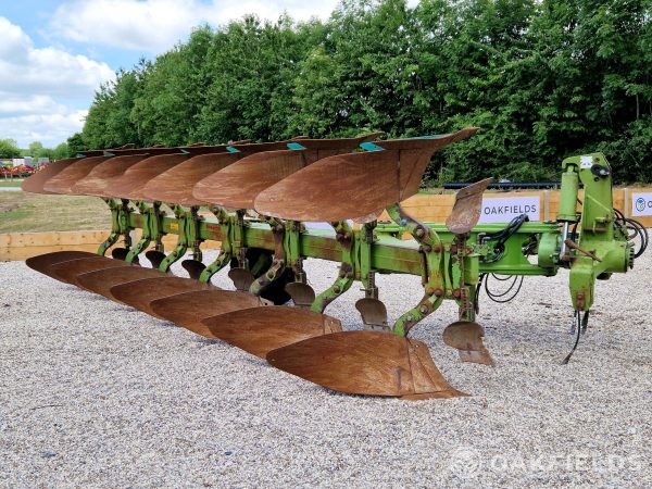 Dowdeswell Series 145 MA 7 Furrow Plough