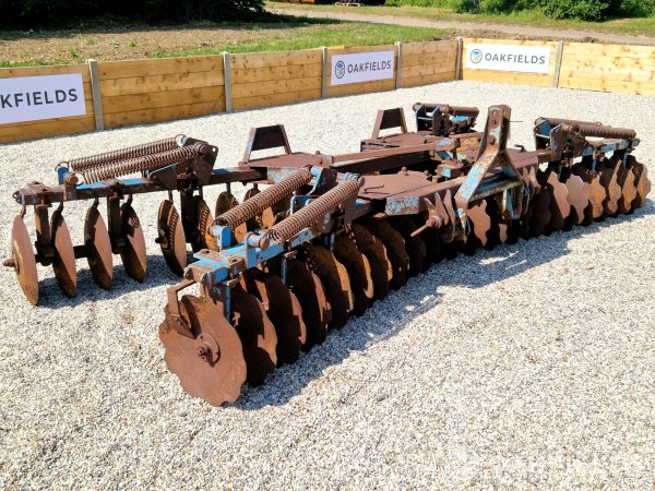 Parmiter Force 12 Mounted Folding Disc Harrows