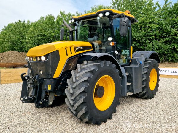 2017 JCB Fastrac 4220