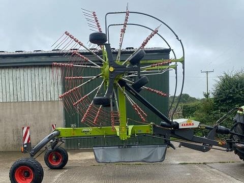 CLAAS USED 2600