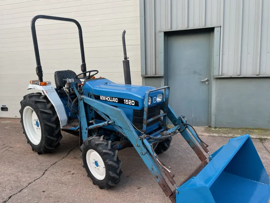 New Holland 1520, 09/1995, 7,654 hours