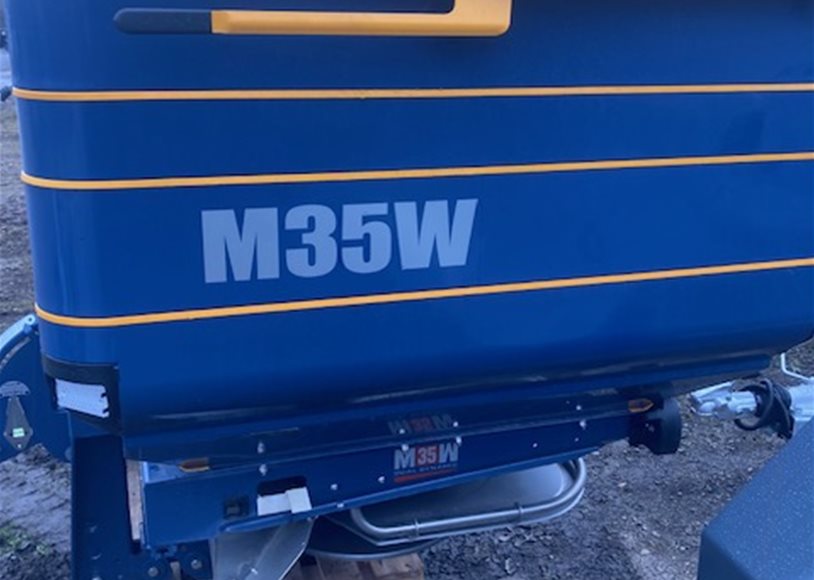 Bogballe M35W PLUS Broadcaster