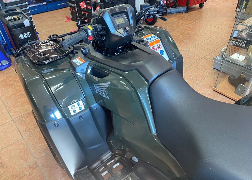 Honda TRX520FM6 Atv